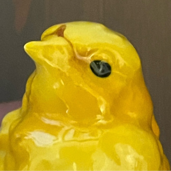 2 Vintage Goebel Porcelain Birds W Germany Blue Jay CV74 Yellow Chick 32 016-05 - Picture 10 of 14